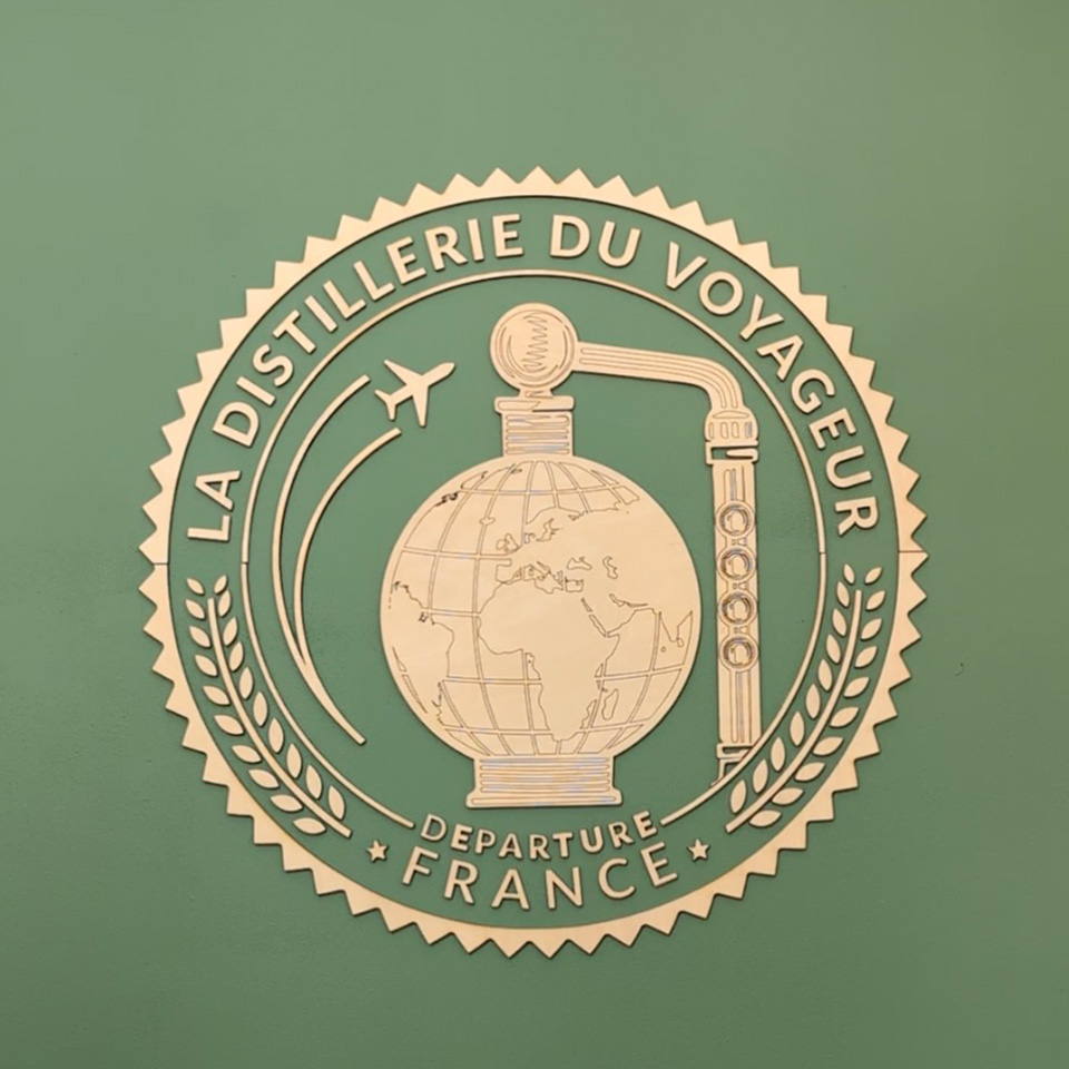 yunaima-oyola-reference-projets-cartes-distillerie-voyageur2