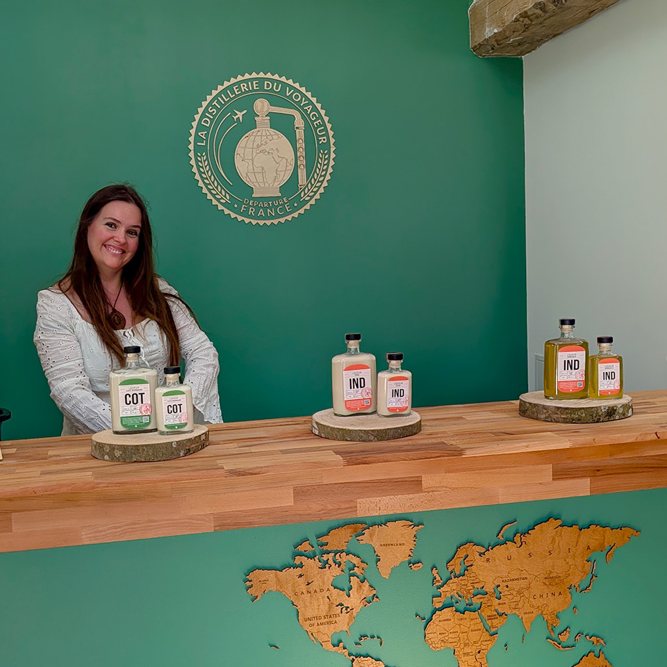 yunaima-oyola-reference-projets-cartes-distillerie-voyageur4